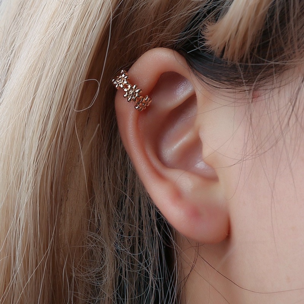 🔸2 for $15🔸Ear Bone Clip Silver Tone